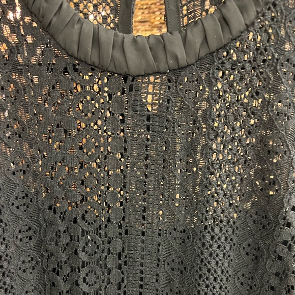 LC Laura Conrad- Black Dress- Lace overlay- Size:8, Pre-Owned - Picture 4 of 6